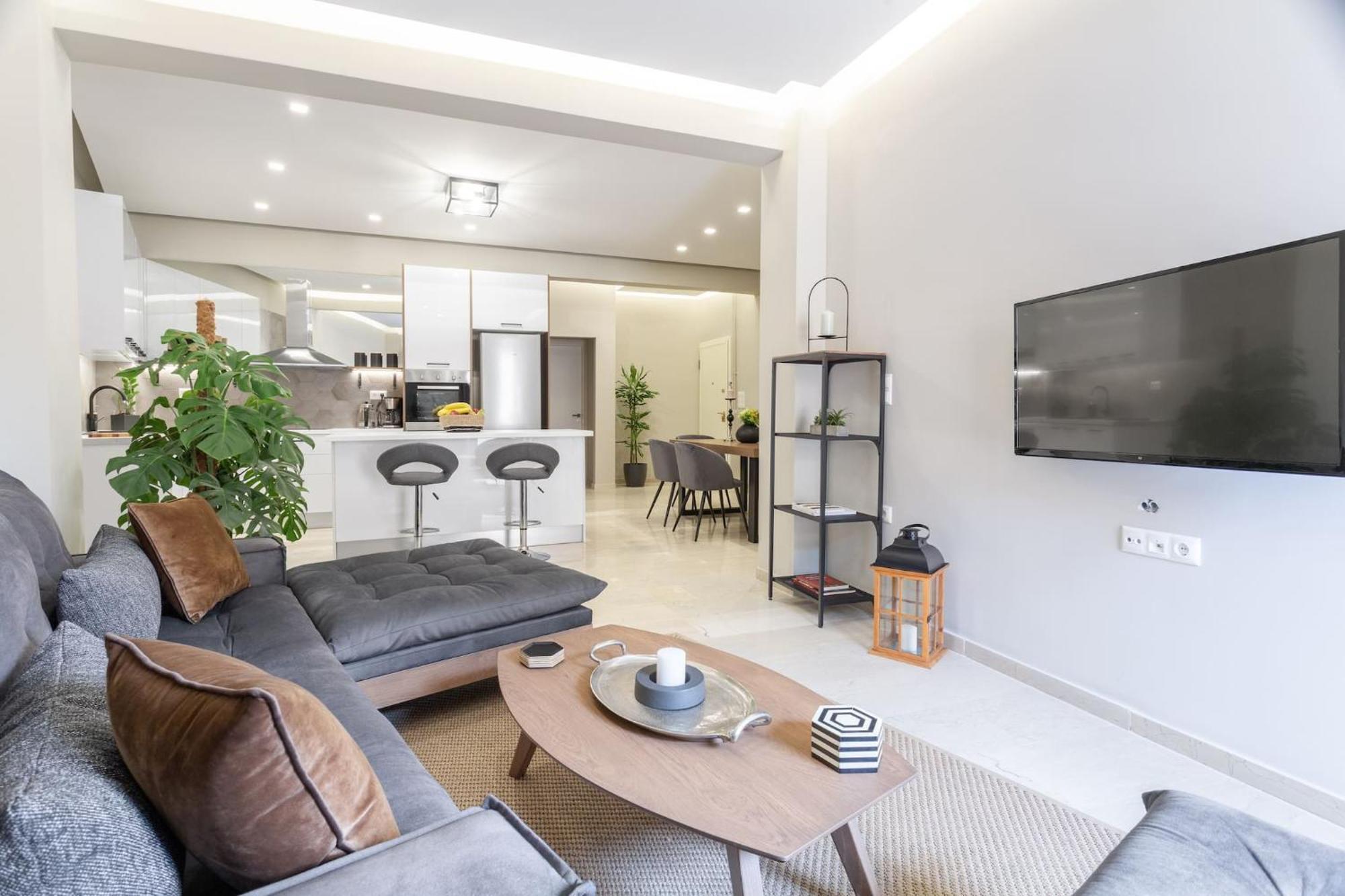 Deluxe 3-Bdrm Urban-Industrial Apt At Acropolis Aten Exteriör bild